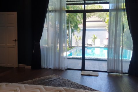 Casa de 3 dormitorios en Pattaya, Tailandia № 243194 - foto 30