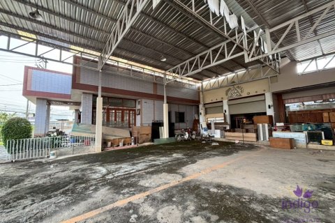 Gewerbeimmobilie in Chiang Mai, Thailand 1000 m2 № 244804