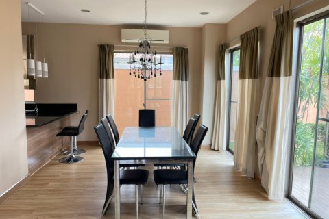 House in Pattaya, Thailand 4 bedrooms № 243210 - photo 14