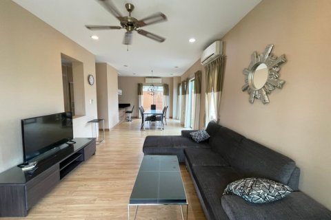 House in Pattaya, Thailand 4 bedrooms № 243210 - photo 16
