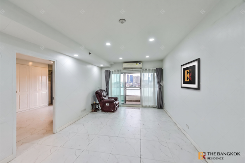 Condo in Bangkok, Thailand, 2 bedrooms № 241642