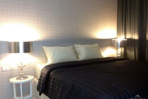 Condominio de 2 dormitorios en Pattaya, Tailandia № 242205