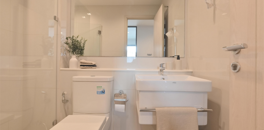 Eigentumswohnung in Bangkok, Thailand, 1 Schlafzimmer  № 241647