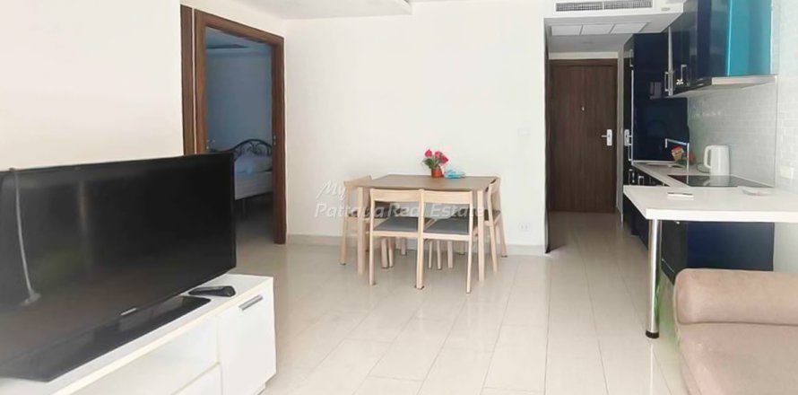 Condominio de 2 dormitorios en Pattaya, Tailandia № 241549