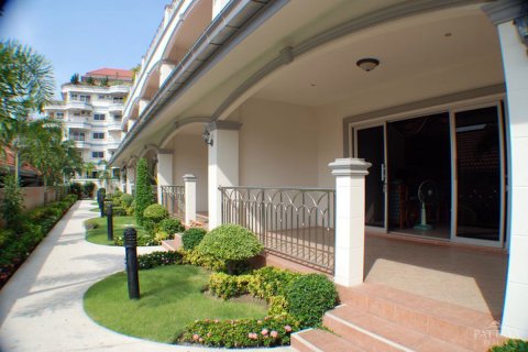 Eigentumswohnung in Pattaya, Thailand, 2 Schlafzimmer  № 242662