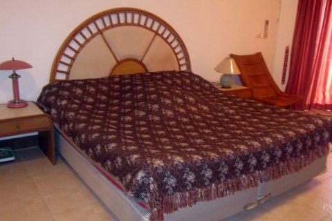 Estudio en el condominio en Pattaya, Tailandia № 242680 - foto 3