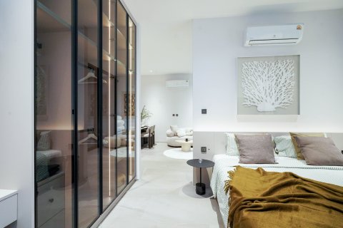 Apartment in Pattaya, Thailand 4 rooms № 241864 - photo 8