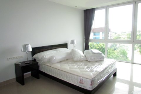 Condominio de 2 dormitorios en Jomtien Beach, Pattaya, Tailandia № 242788