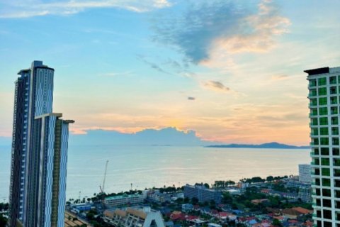 Condo in Pattaya, Thailand, 2 bedrooms  № 241966