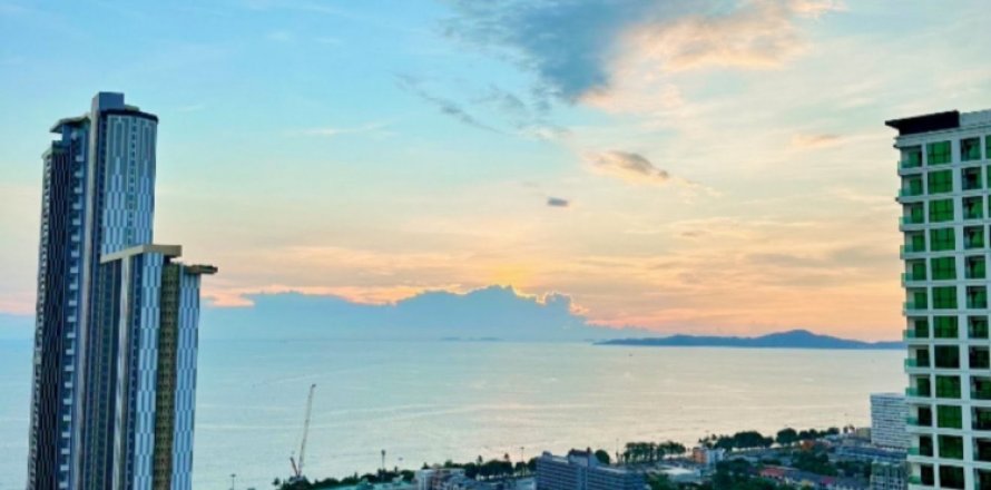 Condo in Pattaya, Thailand, 2 bedrooms  № 241966