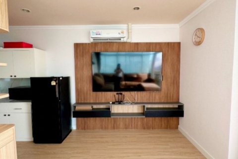 Condo in Pattaya, Thailand, 2 bedrooms  № 241966 - photo 5