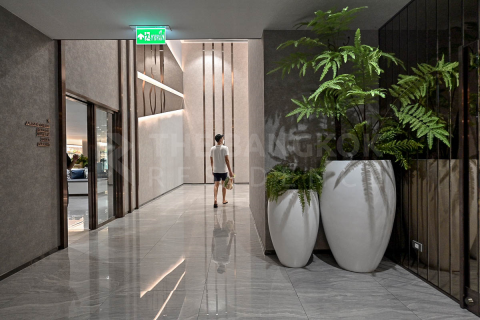 Condo in Bangkok, Thailand, 2 bedrooms  № 184396 - photo 7