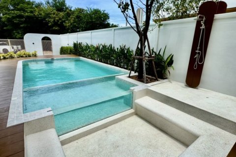 Casa de 5 dormitorios en Jomtien Beach, Pattaya, Tailandia № 134420 - foto 6