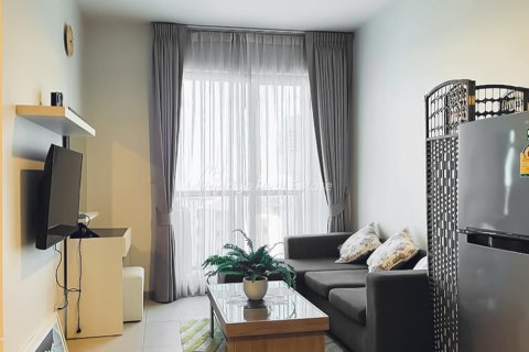 Condominio de 1 dormitorio en Bang Lamung, Tailandia № 234311 - foto 2