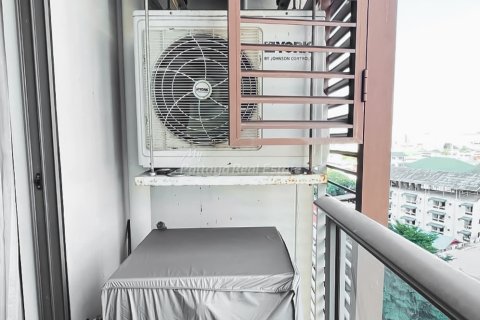 Condominio de 1 dormitorio en Bang Lamung, Tailandia № 234311 - foto 8