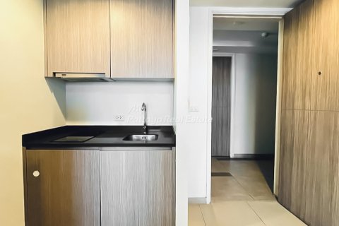 Condominio de 1 dormitorio en Bang Lamung, Tailandia № 234311 - foto 4