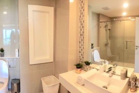 Condo in Pattaya, Thailand, 2 bedrooms № 242451 - photo 10