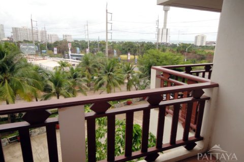 Condominio de 2 dormitorios en Jomtien Beach, Pattaya, Tailandia № 242811 - foto 13