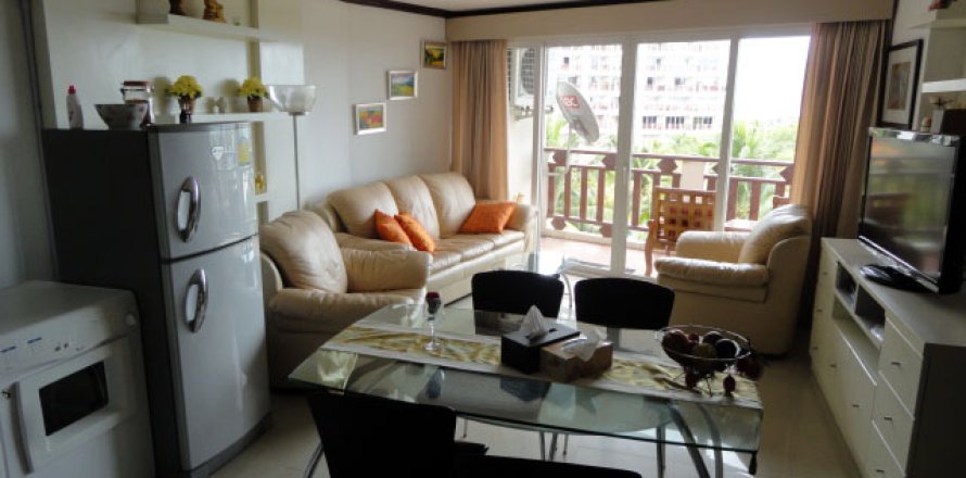 Condominio de 2 dormitorios en Jomtien Beach, Pattaya, Tailandia № 242811