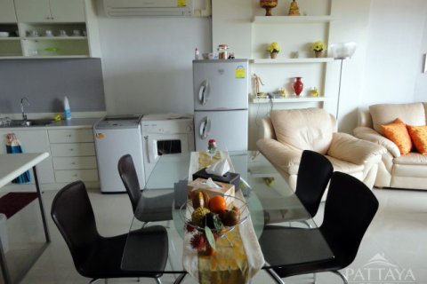 Condominio de 2 dormitorios en Jomtien Beach, Pattaya, Tailandia № 242811 - foto 17