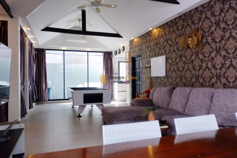 Estudio en Pattaya, Tailandia № 243491