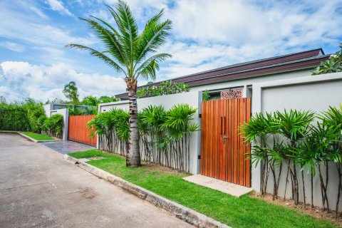 Haus in Bang Tao, Thailand 3 Schlafzimmer № 120772 - Foto 27