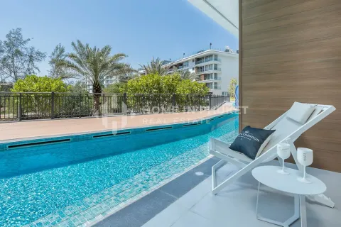 Estudio en el condominio en Phuket, Tailandia № 234494 - foto 2