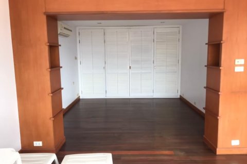 Condominio de 3 dormitorios en Jomtien Beach, Pattaya, Tailandia № 242539 - foto 23