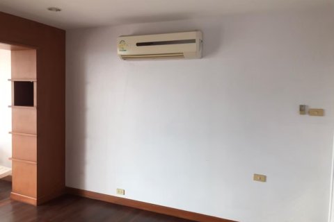Condominio de 3 dormitorios en Jomtien Beach, Pattaya, Tailandia № 242539 - foto 6