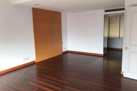 Condominio de 3 dormitorios en Jomtien Beach, Pattaya, Tailandia № 242539 - foto 4