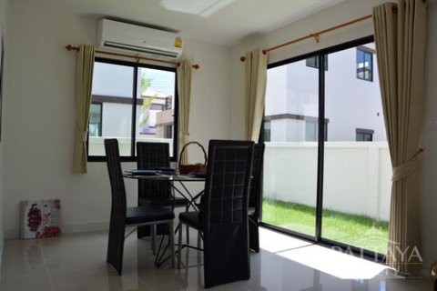 Casa de 3 dormitorios en Pattaya, Tailandia № 243096 - foto 6