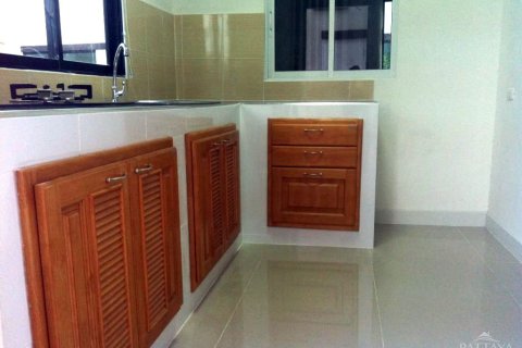 Casa de 3 dormitorios en Pattaya, Tailandia № 243096 - foto 15