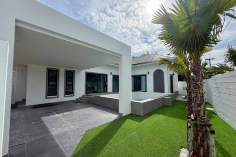 Villa in Hua Hin, Thailand 3 Schlafzimmer № 241571 - Foto 4