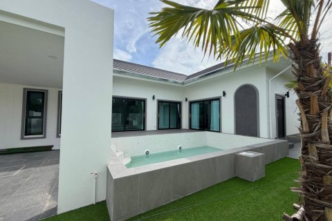 Villa in Hua Hin, Thailand 3 Schlafzimmer № 241571 - Foto 3