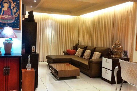 Condominio de 1 dormitorio en Pattaya, Tailandia № 242187 - foto 7
