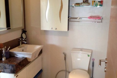 Condominio de 1 dormitorio en Pattaya, Tailandia № 242187 - foto 2
