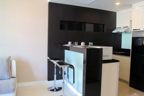Condominio de 1 dormitorio en Pattaya, Tailandia № 242216 - foto 4