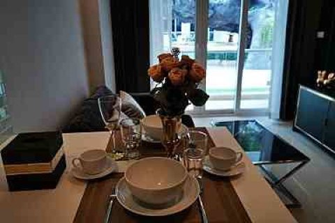 Sobre plano GRAND AVENUE RESIDENCE en Pattaya, Tailandia № 25455 - foto 9