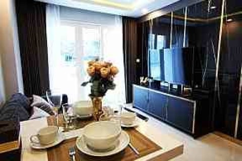Sobre plano GRAND AVENUE RESIDENCE en Pattaya, Tailandia № 25455 - foto 16