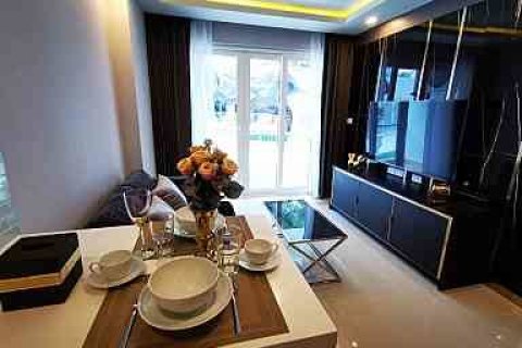 Sobre plano GRAND AVENUE RESIDENCE en Pattaya, Tailandia № 25455 - foto 13