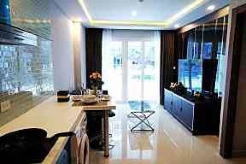 Sobre plano GRAND AVENUE RESIDENCE en Pattaya, Tailandia № 25455 - foto 10