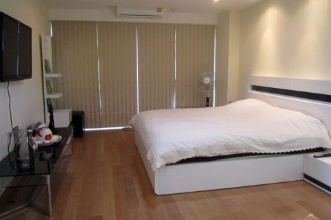 Condominio de 1 dormitorio en Pattaya, Tailandia № 242708 - foto 9