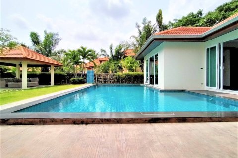 Haus in Pattaya, Thailand 4 Schlafzimmer № 243172 - Foto 12