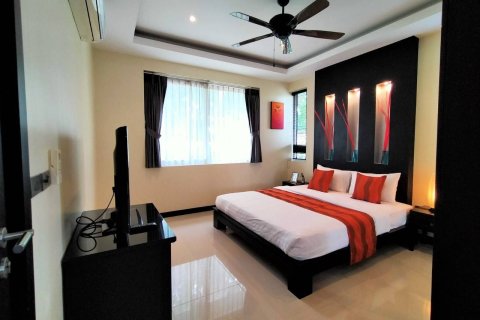 Haus in Pattaya, Thailand 4 Schlafzimmer № 243172 - Foto 24