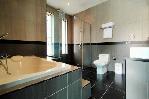 Haus in Pattaya, Thailand 4 Schlafzimmer № 243172 - Foto 22