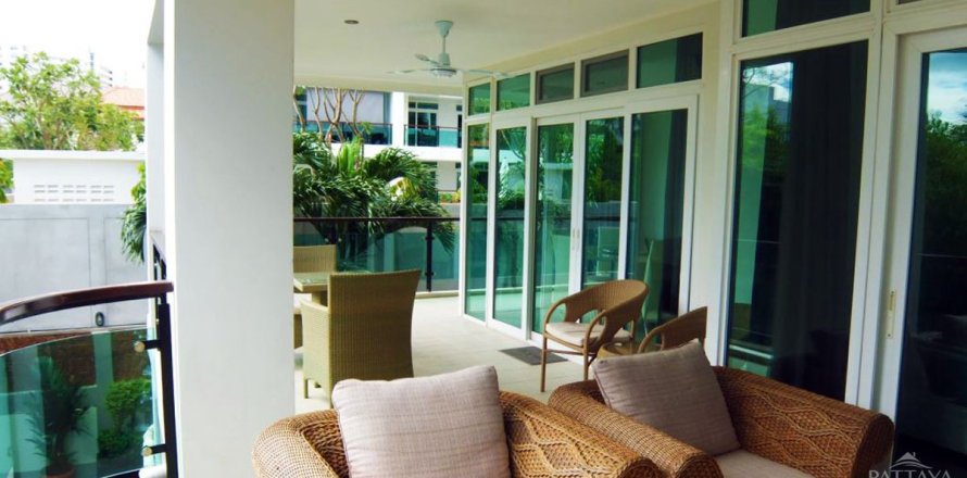 Condo à Pattaya, Thaïlande, 2 chambres  № 242243