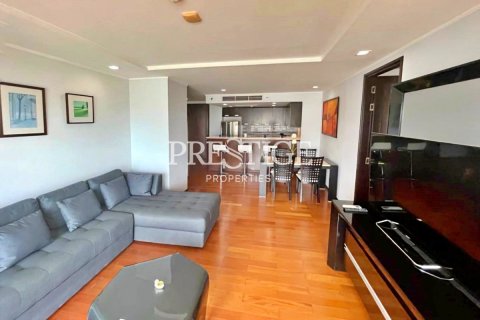 Condominio de 2 dormitorios en Pattaya, Tailandia № 250341