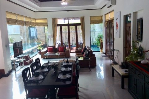 Haus in Bang Tao, Thailand 3 Schlafzimmer № 3837 - Foto 9