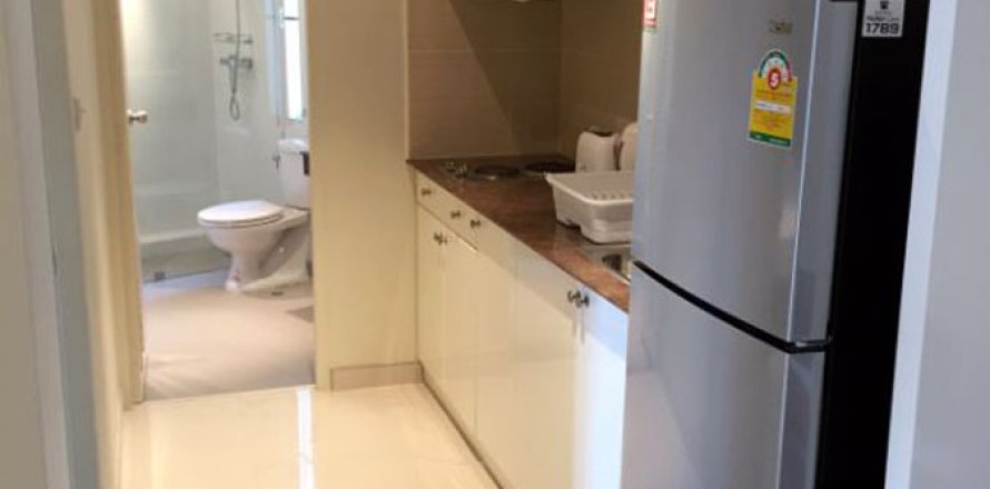 Condominio de 1 dormitorio en Jomtien Beach, Pattaya, Tailandia № 242218