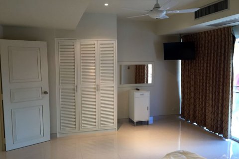 Condominio de 1 dormitorio en Jomtien Beach, Pattaya, Tailandia № 242218 - foto 7
